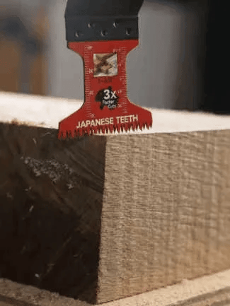 Oscillating multitool blades cutting