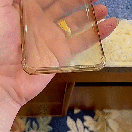 Handy Lanyard in Aktion, Hände frei beim Tragen