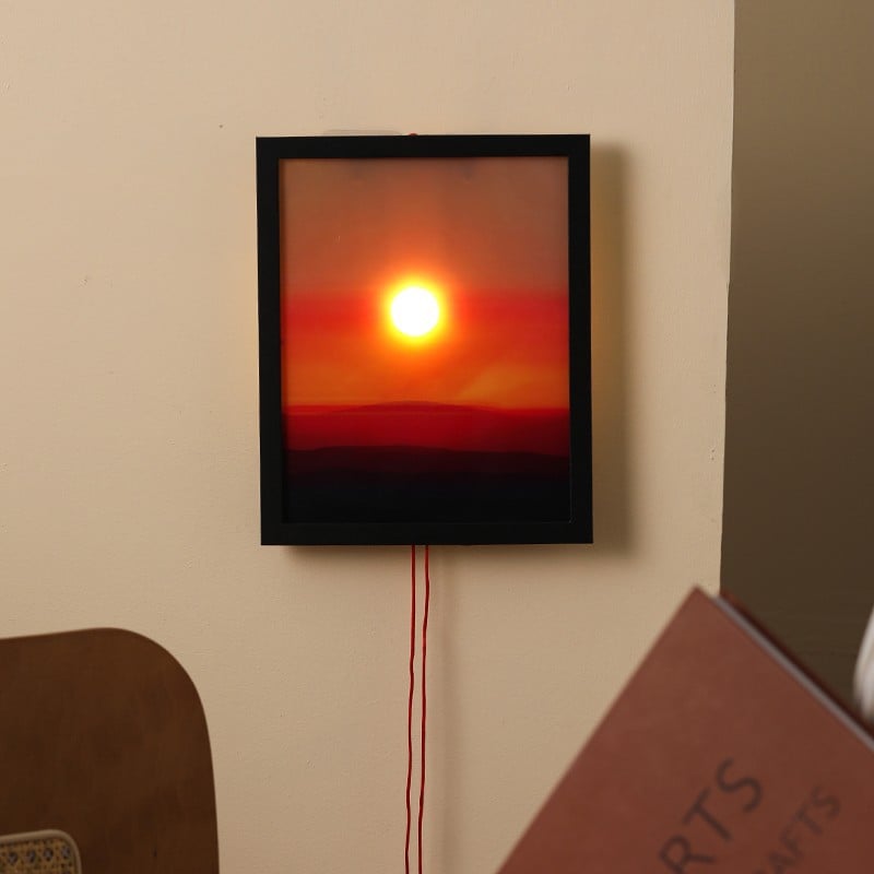Dynamic Wall-Mounted Sunlight Display Light detail view