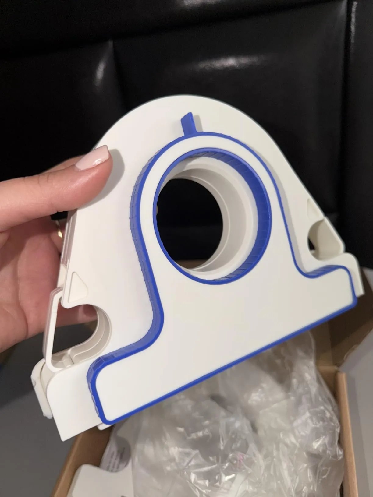 Product photo shown alongside customer feedback in the original description