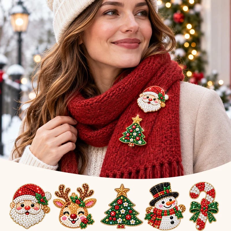 Wearable Christmas brooch