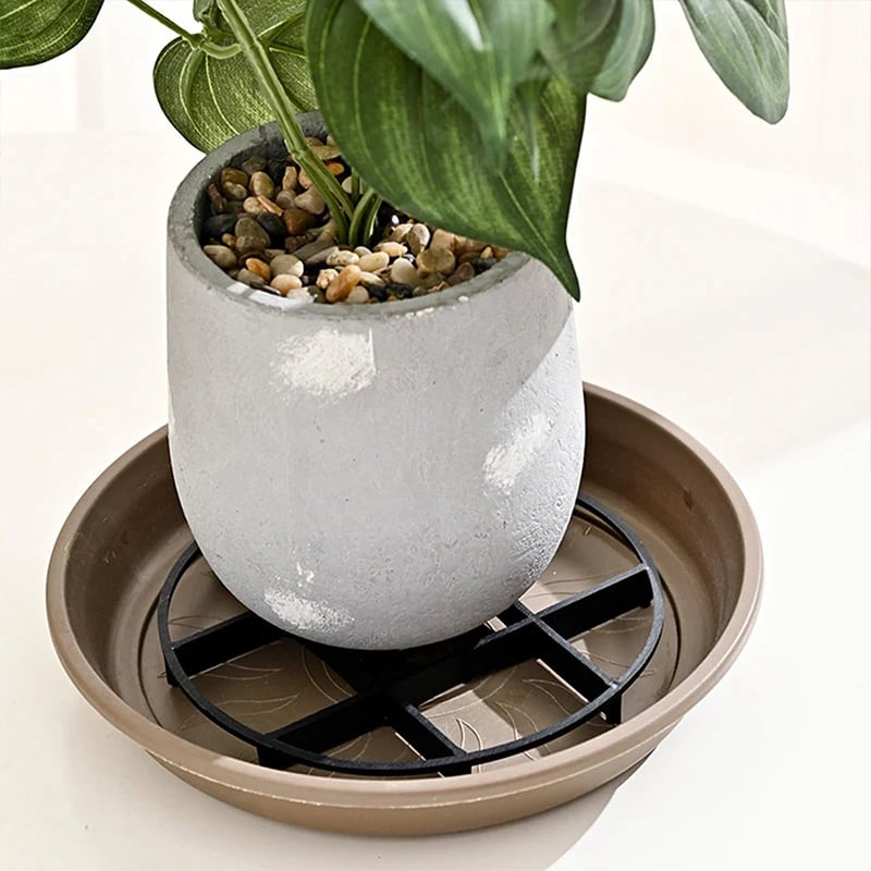Flowerpot riser used with indoor and outdoor planters
