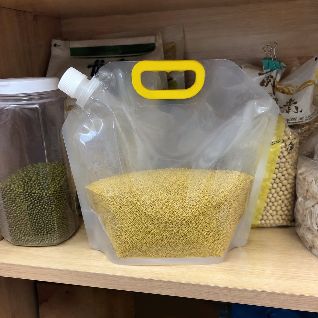 Customer review photo for leak-proof food storage bag