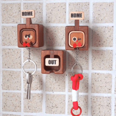 how the key holder works